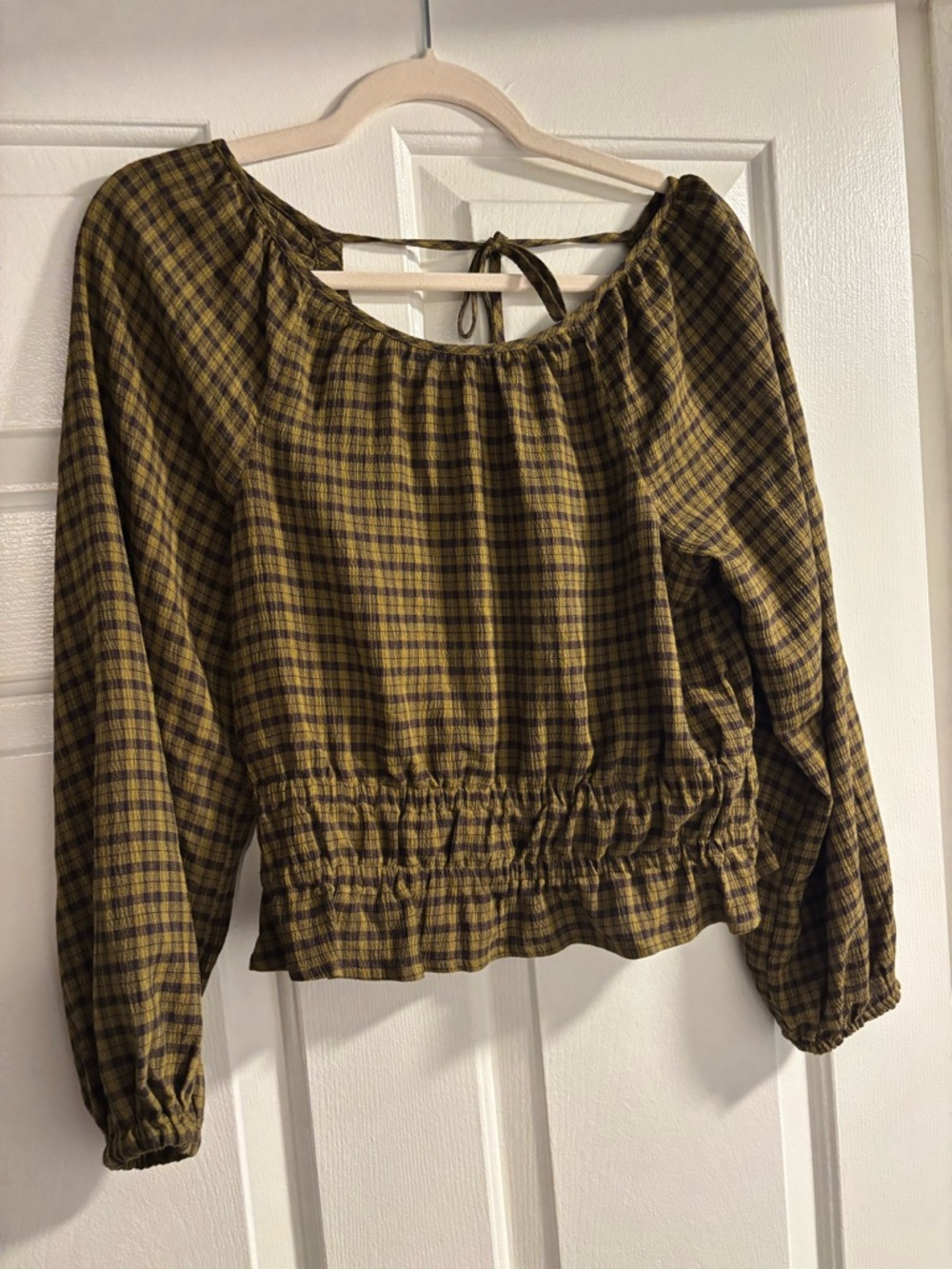 Madewell Long-Sleeve Peasant Top in Olive